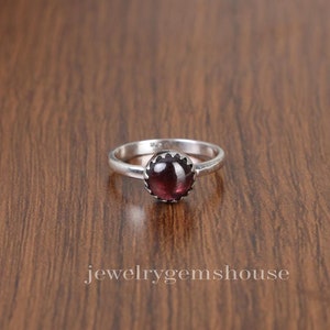 Garnet Ring, 925 Sterling Silver Ring, Natural Gemstone Ring, January Birthstone Ring, Minimalist Jewelry Ring, Daily Wear Ring, Boho Ring