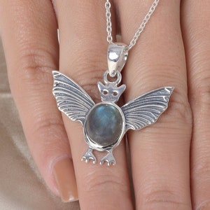 Labradorite Pendant, 925 Silver Pendant for Women,  Oval Gemstone Pendant, Blue Fire Gemstone Pendant, Halloween Jewelry, Pendant Necklace