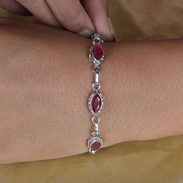 Bracelet Ruby, bracelet en argent sterling 925, pierre de naissance de juillet, bracelet en pierres précieuses marquise, bijoux faits à la main, cadeau de la Saint-Valentin pour elle