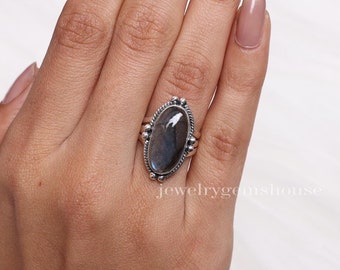 Labradorite Ring, 925 Solid Sterling Silver Ring, Handmade Ring, Bohemian Ring, Women Silver Jewelry, Crystal Ring, Birthday Gift For Sister