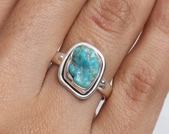 Raw Arizona Turquoise Ring, 925 Sterling Silver Ring, December Birthstone, Rough Gemstone Ring, Minimalist Jewelry, Handmade Silver Ring