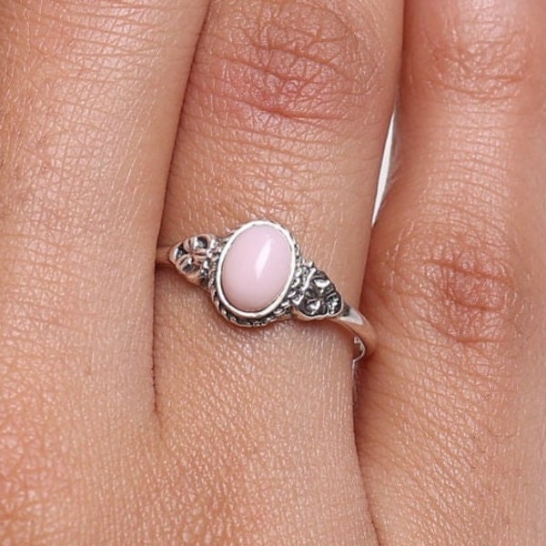 Bague opale rose, bague en argent sterling 925, bague ovale en pierres précieuses, bague de pierre de naissance d'octobre, bijoux en argent faits à la main, bague minimaliste, bague femme