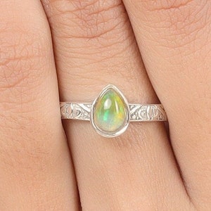 Ethiopian Opal 925 Silver Ring, Pear Cut Opal Ring, Ring for Women, Vintage Ring, Opal Engagement Ring, Promise Ring, Natural Opal Ring