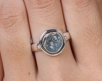 Anillo de aguamarina en bruto, anillo de plata de ley, anillo de piedra preciosa, anillo con piedra de nacimiento de marzo, anillo de aguamarina, anillo de mujer, anillo bohemio, anillo de compromiso