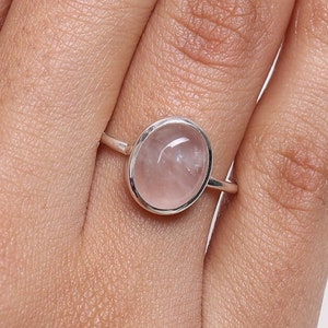 Rose Quartz Ring, 925 Solid Sterling Silver Ring, Cabochon Ring, Crystal Silver Ring, January Birthstone, Solitaire Ring, Handmade Jewellery