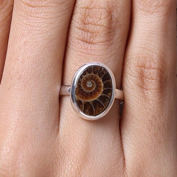 Natural Ammonite Ring, 925 Sterling Silver Ring, Oval Shaped Ring, Healing Stone Ring, Bohemian Ring, Gemstone Silver Jewelry, Handmade Ring