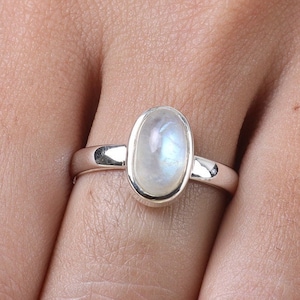 Regenbogen Mondstein Ring, 925 Sterling Silber Ring, Juni Geburtsstein, Ring für Frauen, Oval Mondstein Ring, Boho Ring, Statement Ring