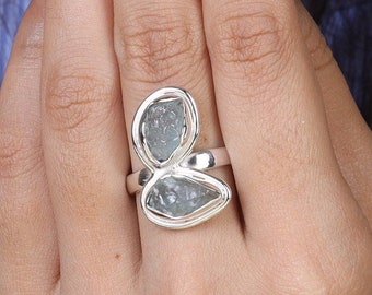 Anillo de aguamarina en bruto, anillo de plata de ley 925, anillo llamativo, anillo bohemio, anillo con piedra de nacimiento de marzo, anillo con piedra preciosa azul, anillo de aguamarina natural