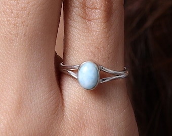 Larimar Ring, 925 Sterling Silver Ring, Oval Gemstone Ring, Healing Crystal Ring, Handmade Jewelry, Minimalist Ring, Dominican Larimar Ring