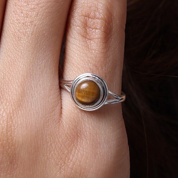 Tiger Eye Ring, 925 Sterling Silver Ring, Round Shape Ring, Gemstone Ring, Healing Crystal Jewelry, Women Silver Ring, Best Friend Gift Ring