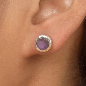 Örhängen med naturlig ametist, örhängen i 925 sterlingsilver, handgjord örhänge med februari-födelsesten, råa ädelstenar, sten från Brasilien