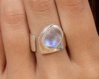 Rainbow Moonstone Ring, Solid 925 Sterling Silver Ring, Oval Moonstone Ring, Wide Band Ring, Boho Statement Ring, Natural Moonstone Ring