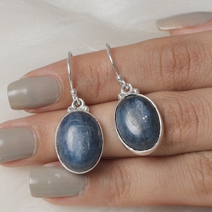 Kyanite Earrings, 925 Sterling Silver Earrings, Blue Gemstone Earrings, Healing Crystal Earrings, Elegant Earrings, Vintage Earrings