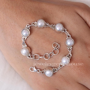 Pearl Bracelet, 925 Sterling Silver Bracelet, June Birthstone Bracelet, Round Gemstone Bracelet, Women Silver Bracelet, Handmade Jewelry