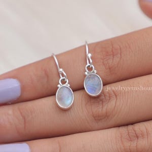 Regenbogen Mondstein Ohrringe, 925 Solid Sterling Silber Ohrringe, Oval Edelstein Ohrringe, Juni Birthstone Schmuck, Frauen Silber Ohrringe