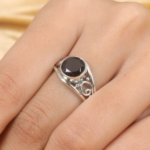 Natural Garnet Ring, 925 Sterling Silver Ring, Handmade Ring, Vintage Ring, Boho Ring, January Birthstone Ring, Engagement Ring