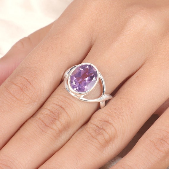 Bague avec améthyste hotsell