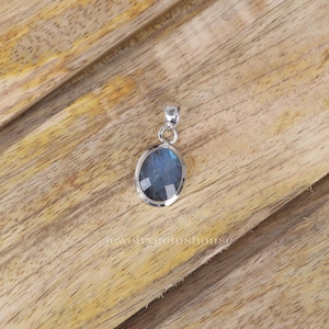Labradorite Pendant, 925 Sterling Silver Pendant, Handmade Necklace, Faceted Gemstone Pendant, Labradorite Jewelry, Boho Silver Jewelry