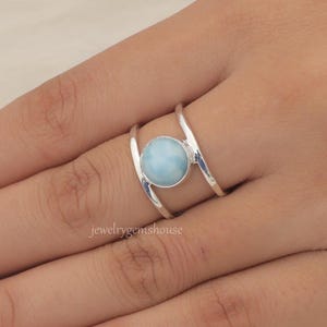 Ethereal Bright Sky Blue Larimar Solitaire Sterling Silver