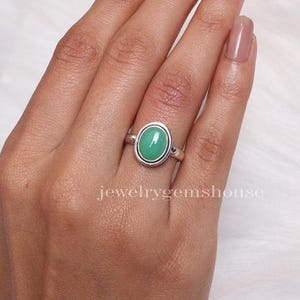 Chrysoprase Ring, 925 Solid Sterling Silver Ring, Oval Gemstone Ring, Handmade Jewelry Ring, Women Silver Ring, Boho Ring, Gift for Her