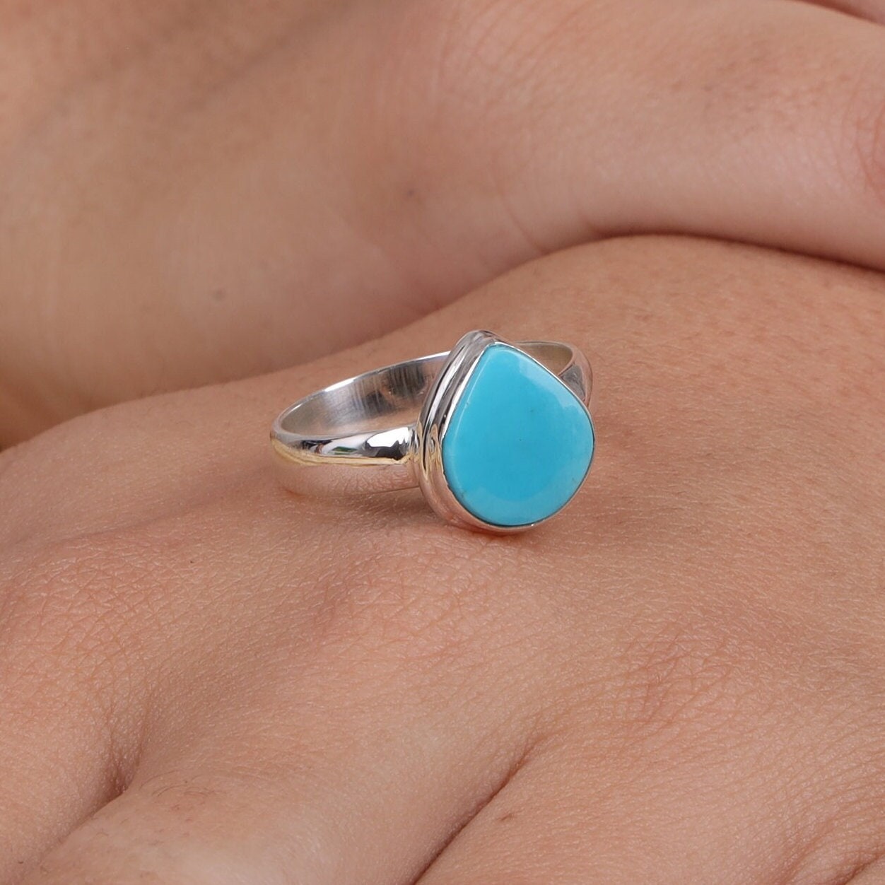 アリゾナターコイズトリプルストーンバングル アリゾナターコイズ