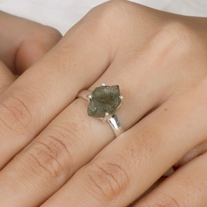 Genuine Certified Moldavite Ring Ring, 925 Sterling Silver Ring, Rough Gemstone Ring, Minimalist Silver Jewelry, Handmade Ring, Gift for Her