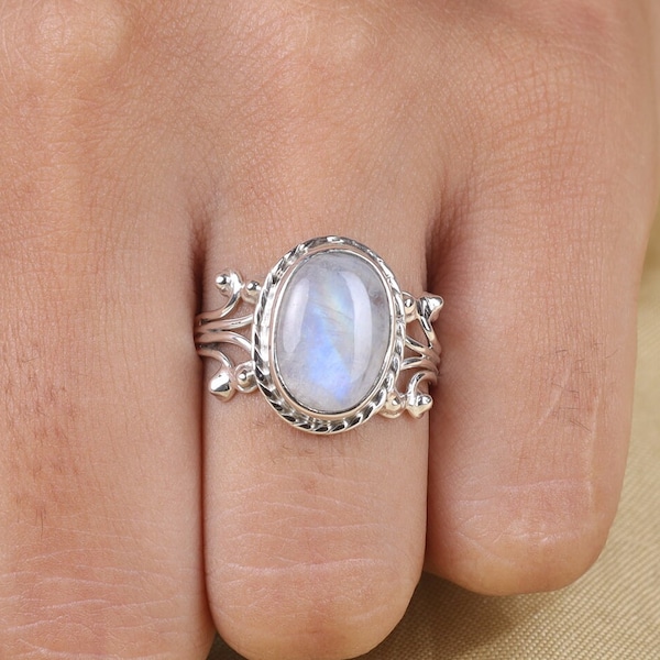 Rainbow Moonstone Ring, 925 Sterling Silver Ring, Women Silver Ring, Oval Gemstone Ring, Statement Ring, Engagement Ring, Handmade Jewelry