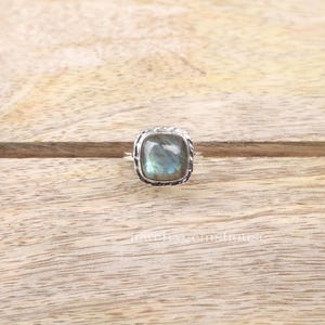 Labradorite Ring, 925 Solid Sterling Silver Ring, Gemstone Ring, Women Silver Ring, Bohemian Ring, Handmade Silver Jewelry, Gift for Her