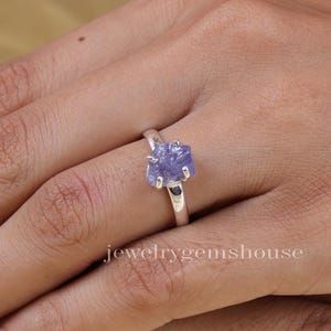Raw Tanzanite Ring, 925 Sterling Silver Ring, December Birthstone, Rough Gemstone Ring, Minimalist Ring, Women Silver Ring, Handmade Ring
