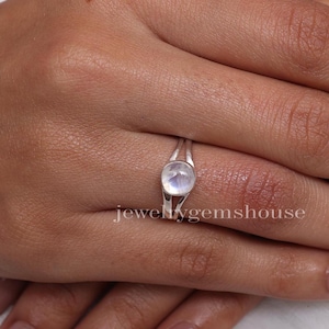 Rainbow Moonstone Ring, 925 Sterling Sliver Ring, Gemstone Ring, Handmade Jewelry Ring, Bohemian Ring, Women Silver Ring, Minimalist Ring
