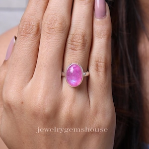 Pink Rainbow Moonstone Ring, 925 Solid Sterling Silver Ring, Gemstone Ring, Handmade Moonstone Ring, Ring for Women, Boho Silver Jewelry