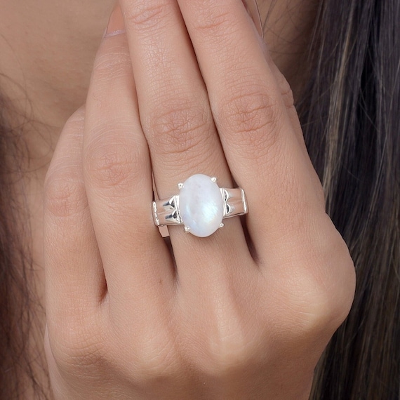 Rainbow Moonstone Ring, Natural Moonstone Ring, Oval Shape Ring, Cabochon Ring, Sterling Silver Ring, Ring for Women, Engagement Ring