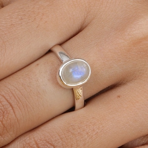 Rainbow Moonstone Ring, 925 Sterling Silver Ring, Oval Moonstone Ring, Handmade Ring, June Birthstone Ring, Boho Ring, Moonstone Silver Ring
