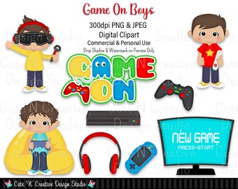 Puede incluir: Clipart digital con ilustraciones de dibujos animados de elementos de videojuegos. Incluye el texto "Game On Boys", mandos de juego, una consola, auriculares, un juego portátil y un monitor con el texto "New Game". Para uso comercial y personal.