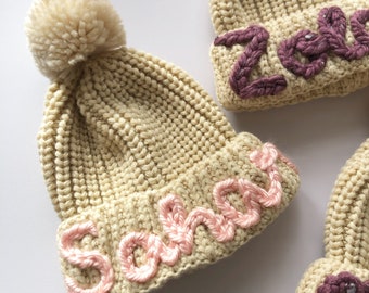 Grof gebreide kinder Pom Pom muts, kindermuts, gepersonaliseerde borduurmuts, muts voor baby en peuter, cadeaus voor kinderen