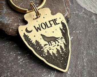 Arrowhead Dog Tag: Custom Engraved Howling Wolf Pet ID