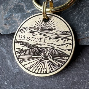 Snowdon Gipfel Berge Hundemarke, Gravur personalisierte Hundemarke, Entdecker Wandern Schlüsselbund, Y Wyddfa Schlüsselanhänger, Abenteuer Geschenk für Wanderer