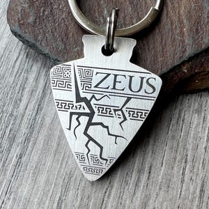 Tribal pijlpunt bliksemstorm dog tag, gepersonaliseerd huisdier-ID-tag, Egyptische Azteekse sleutelhanger, Kaos Chaos-sleutelhanger, Griekse halsbandbedel