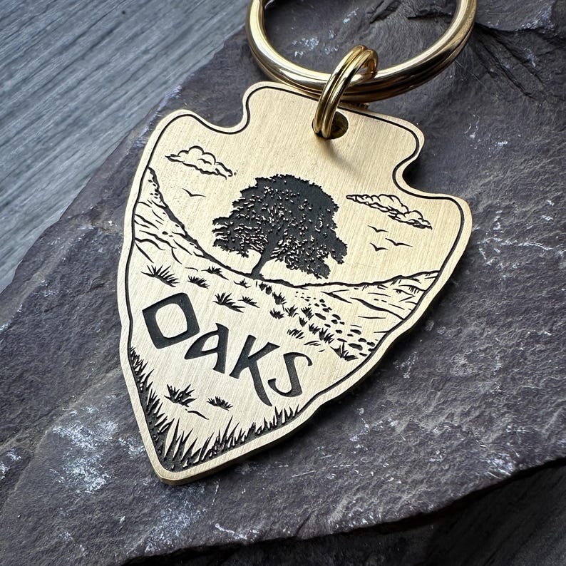 Sycamore Gap Tree Dog ID Tag, Personalised Engraved Pet Tags, Chunky Tag for Dog Collar, Autumn Fall Keychain Keyring, Gift for Dog Lover image 3