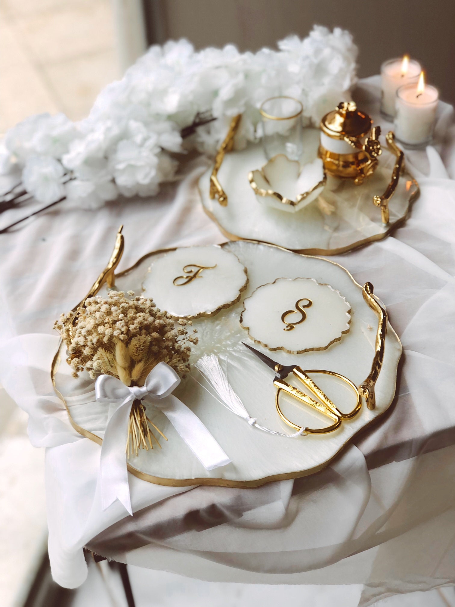 Wedding ring shop holder for ceremony