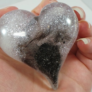 PET FUR MEMORIAL chunky heart keepsake// Resin pet memorial heart with glitter, Pet bereavement momento, Cremation keepsake, Lock of hair