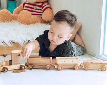 Houten trein | Houten speelgoed | Treinspeelgoed | Kinderkamerdecoratie | Cadeau voor baby | Verjaardagscadeau