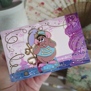 Gus Mouse Cinderella Pin image 2