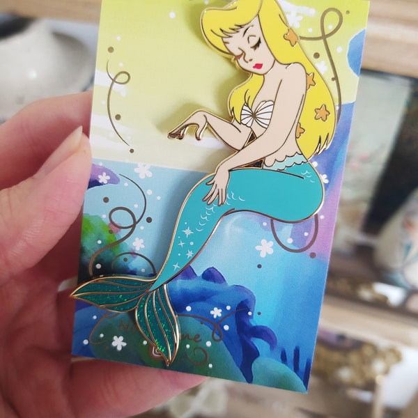 Lagoon Blonde Mermaid Pin - Peter Pan