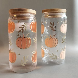 Color Changing Pumpkin Glass Can, Fall Glass Can, Bamboo lid and Straw Ice Coffee Addict, Custom, Coffee Cup, Pumpkin Spice Latte, Libbey