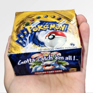 Pokémon base set shadowless booster pack Pokemon SHADOWLESS BASE SET BOOSTER PACK WRAPPER - NO CARDS