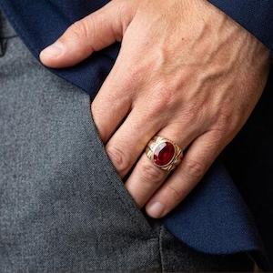 Royal Men's tjock rubinring för honom i 18k guld med moissanit, bred ring för pappa och make