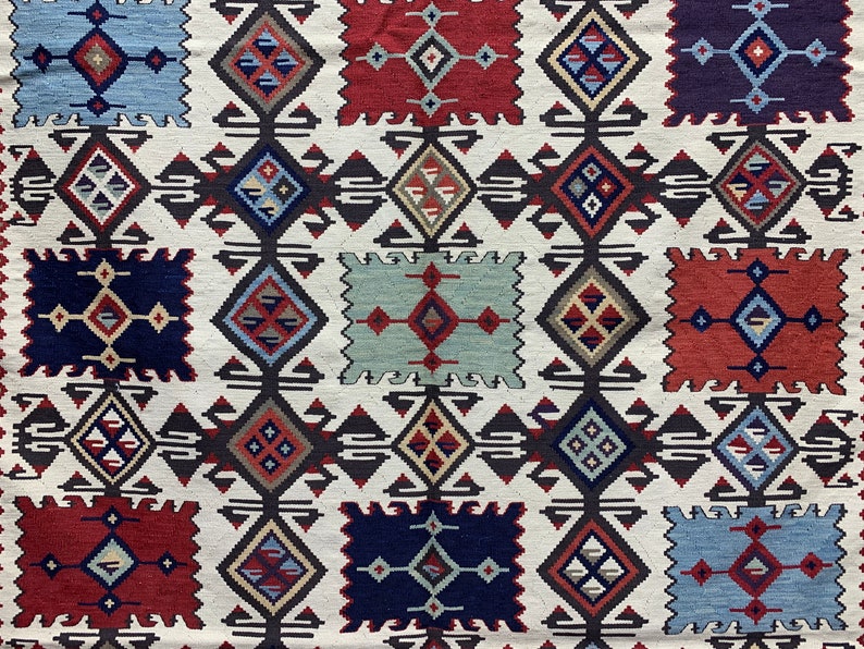 Hand Knotted Ethnic Geometric Primitive Large Kilim Rug 5'1"x7'10", Vintage Pastel Color Livingroom Bedroom Area Rug, Bohemian Home Rug image 4