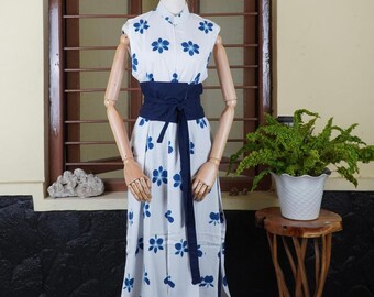 Cardigan Shibori, Sleeveless with SEKKA Tiedye Pattern Indigo Dye, Free Size White and Blue  Weareable Artpiece by BOOLAO