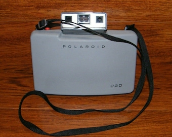 Polaroid 110A Pathfinder Camera - Rodenstock Ysarex 127mm Polaroid 110A Pathfinder Camera - Rodenstock Ysarex 127mm